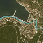 8 Homes Κατομέρι