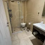 8 Homes * Κατομέρι