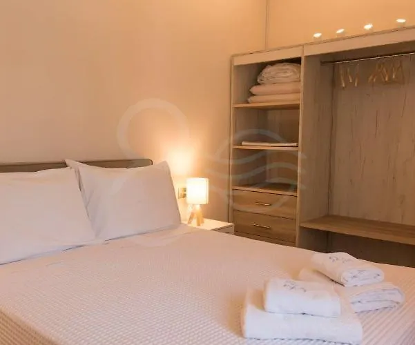 Apartman 8 Homes *
